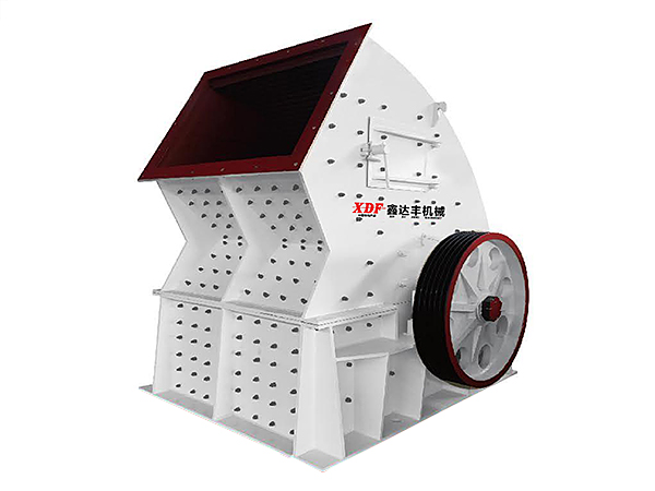 重型锤式破碎机